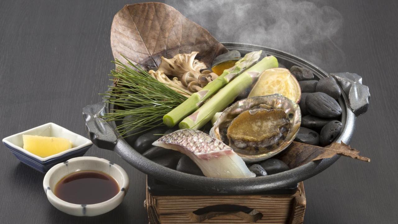 Kyukamura Sanuki-goshikidai Hotel 4*